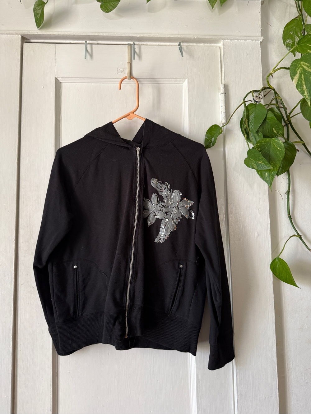 bill blass Black Hooded Sweatshirt with Branded Neck Tag size XL